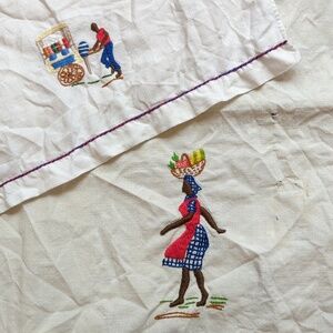 Pair Of Vintage Fingertip Towels